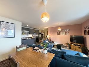 Photo 11- click for photo gallery